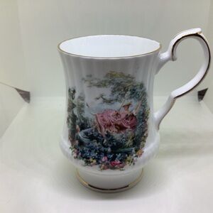Royal Windsor White Mug with Gold Trim and Pastoral Art